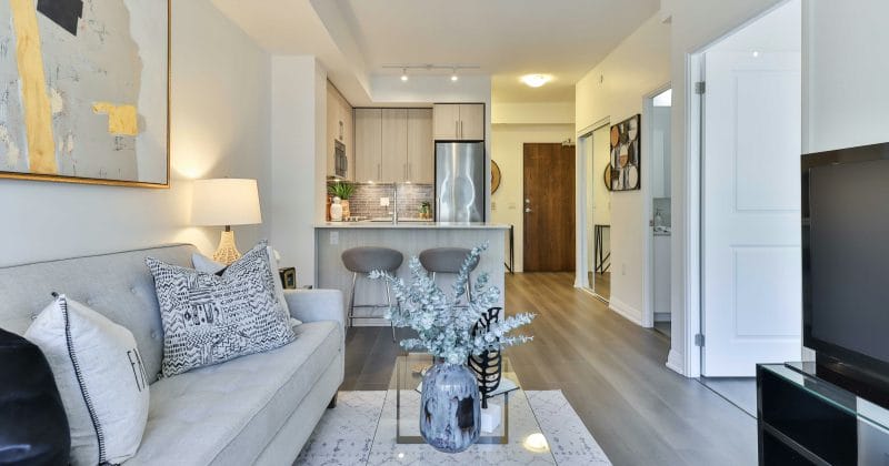 The Ultimate Guide to Deep Cleaning Services in Los Angeles: From Move-Out Scrubs to Spring Overhauls!