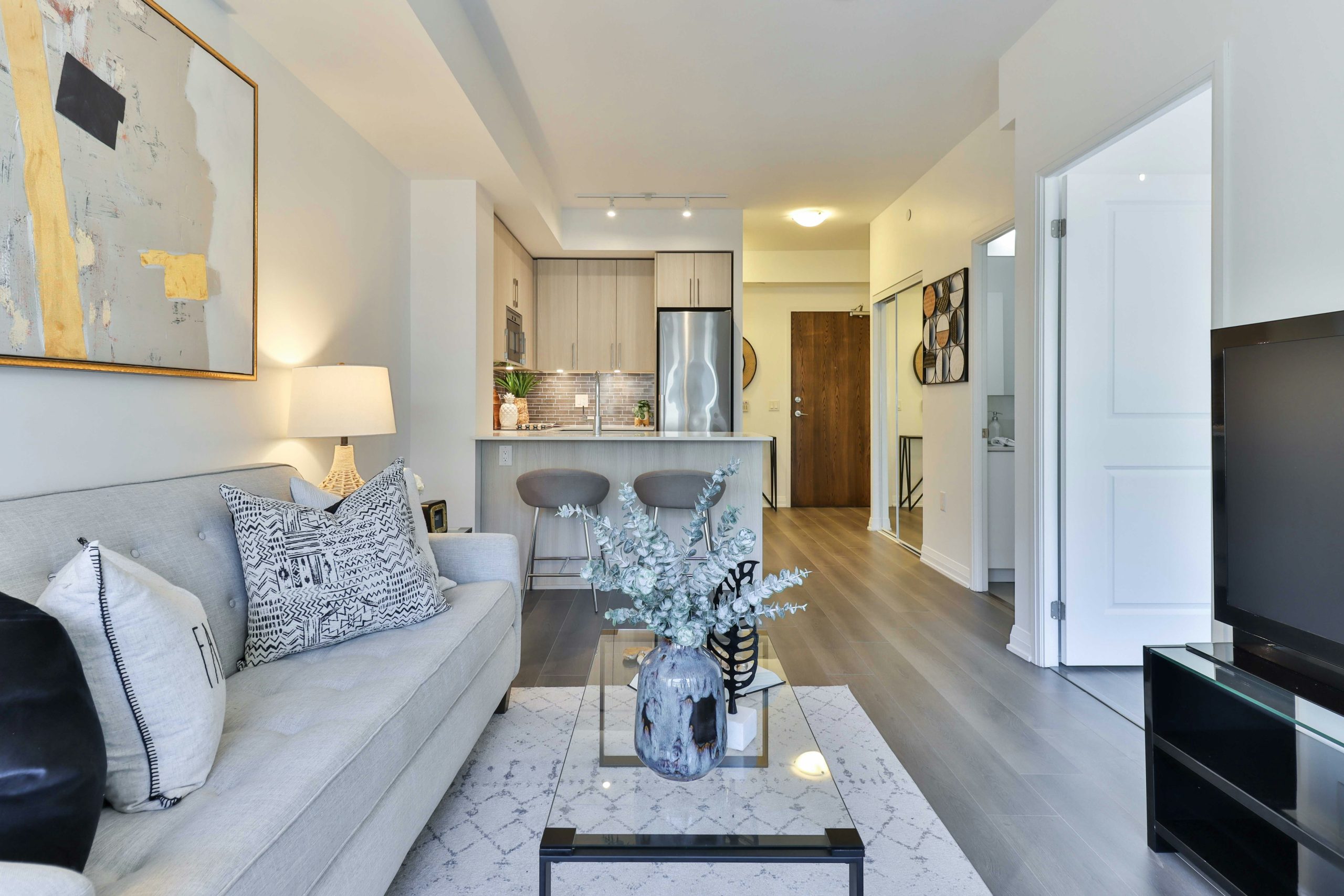 rocket maids creates clean apartments